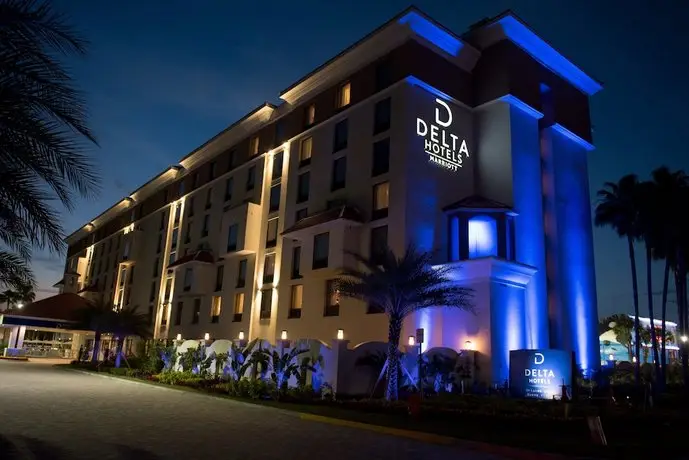 Delta Orlando Hotel by Marriott - Lake Buena Vista