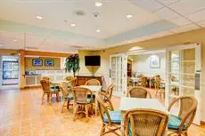 Hutchinson Island Plaza Hotel & Suites 