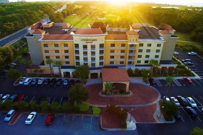 Courtyard by Marriott Sandestin at Grand Boulevard 