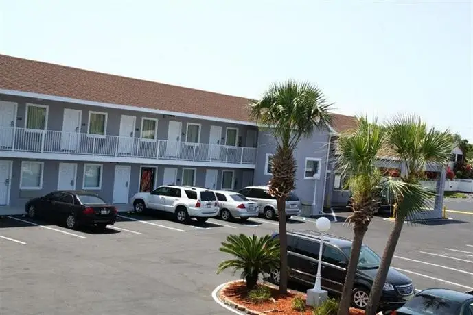 Destin Inn & Suites 