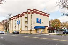 Motel 6 Washington DC 