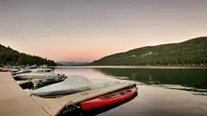 Donner Lake Village 