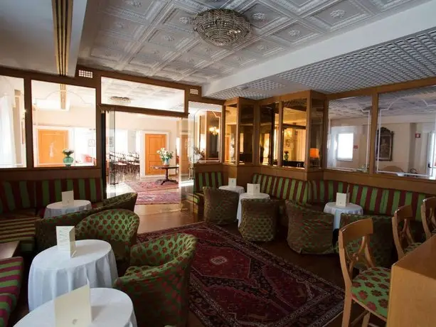 Greif Hotel Maria Theresia 