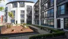 Fountain Court Apartments - EQ2 