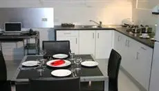 Broadbeach Travel Inn Apartments 