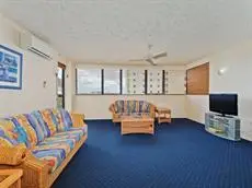 Broadbeach Travel Inn Apartments 