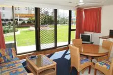 Broadbeach Travel Inn Apartments 