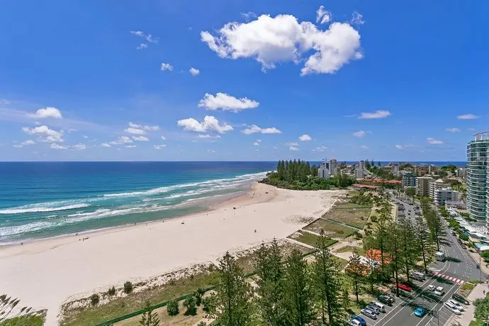 Mantra Coolangatta Beach 