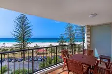 Mantra Coolangatta Beach 