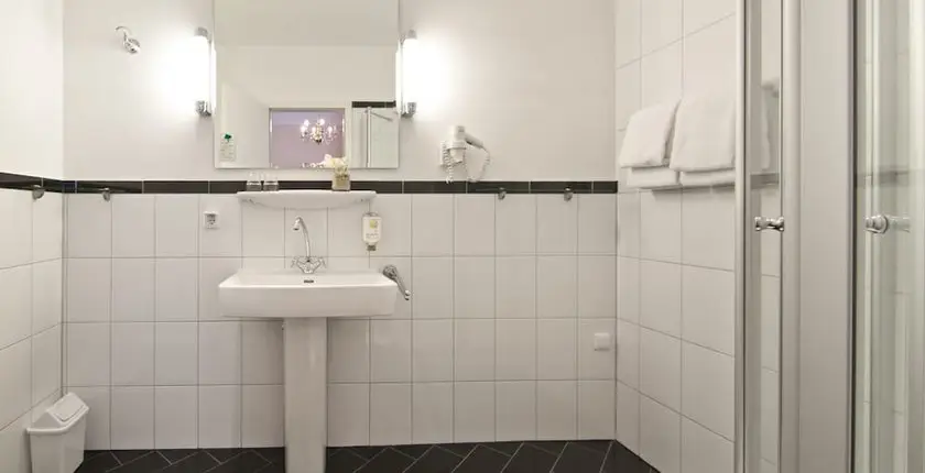 Novum Hotel Kronprinz Hamburg Hauptbahnhof 