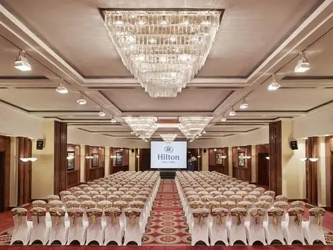 Hilton Hanoi Opera 