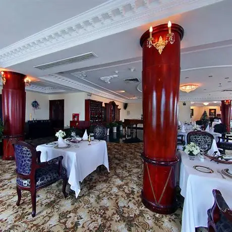 Hotel Majestic Saigon 