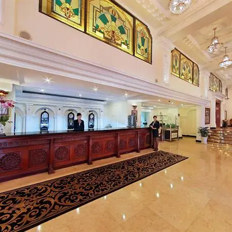 Hotel Majestic Saigon 