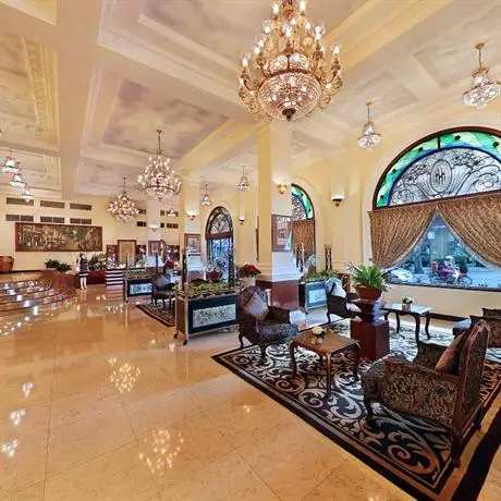 Hotel Majestic Saigon 