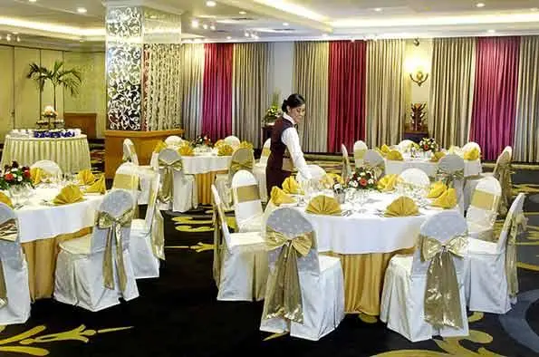 Century Park Hotel Jakarta 