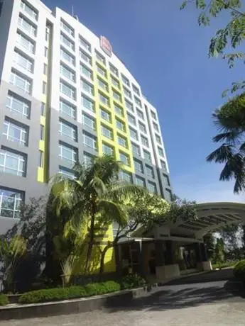 Grand Suka Hotel