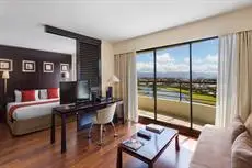 Ramada Hotel & Suites by Wyndham Noumea 