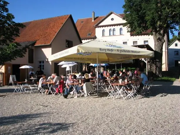 Land-gut-Hotel Landgasthof zur Rose 