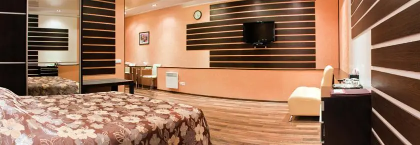 Prionezhsky Club Hotel 