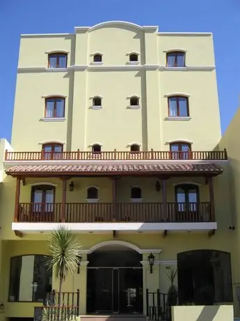 Altos De Balcarce Hotel 