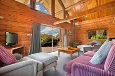 Fiordland Lodge 