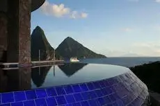 Jade Mountain 