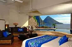 Jade Mountain 