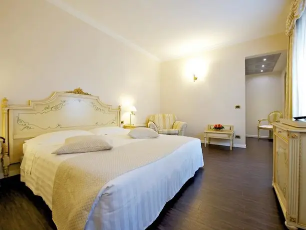 Mercure Parma Stendhal 