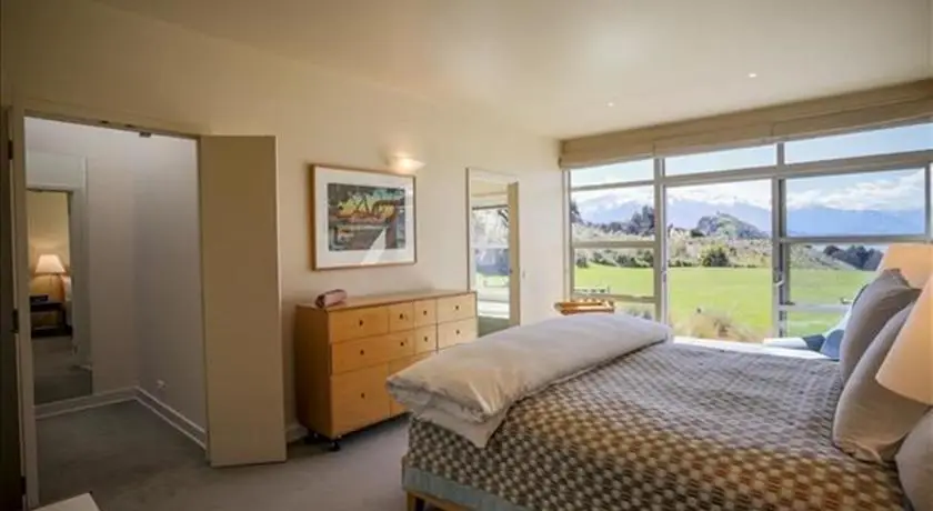 Whare Kea Lodge & Chalet 