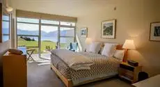 Whare Kea Lodge & Chalet 