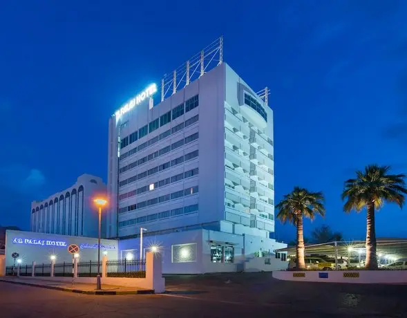 Al Falaj Hotel