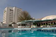 Al Falaj Hotel 