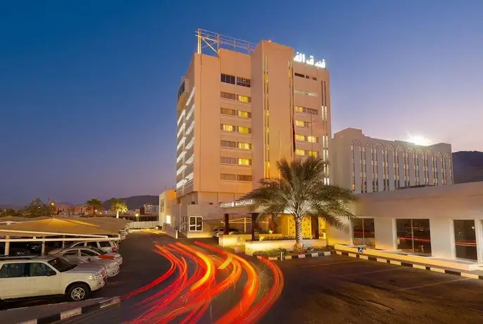 Al Falaj Hotel 