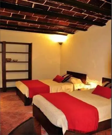 Hostal Naira 