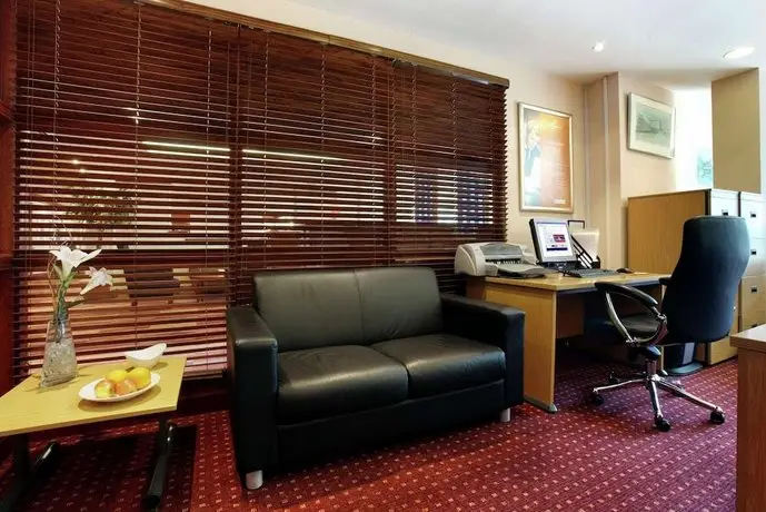 Best Western Plus Quays Hotel 