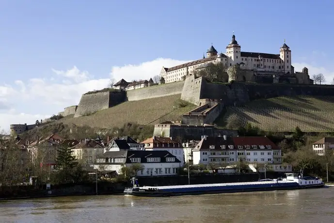 Ibis Hotel Wurzburg City 