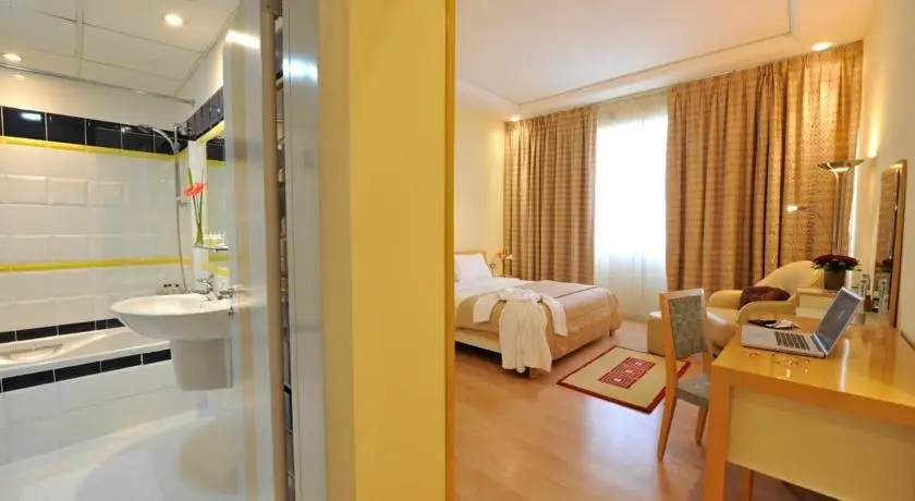 One Juffair Luxury Serviced Apartments 