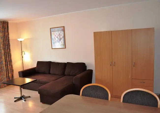 Pilve Apartment Hotel 