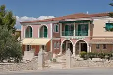 Balcony Hotel 