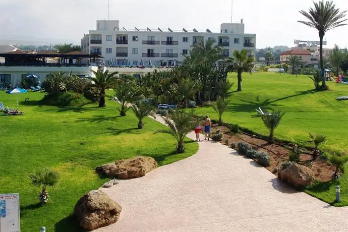 Helios Bay Hotel 