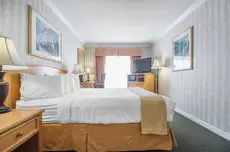 Quality Inn Downtown Inner Harbour 