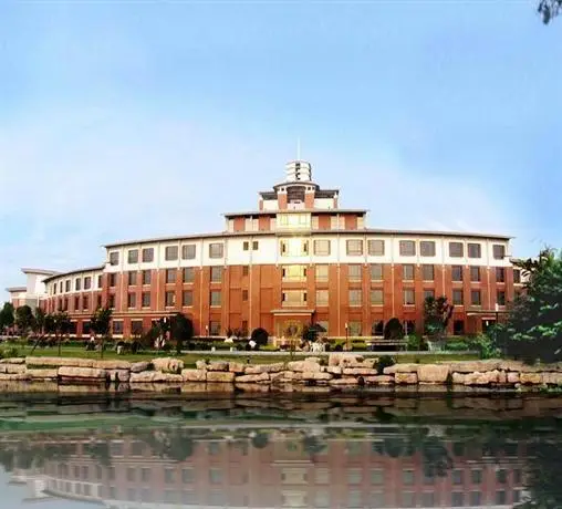 Tongli Lake View Hotel