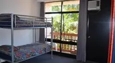 Billabong Backpackers Resort 