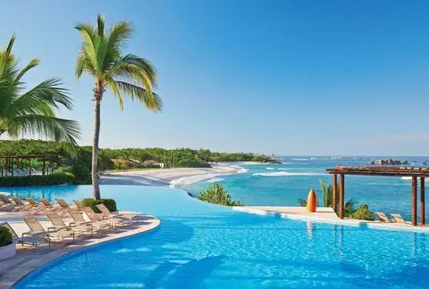 Four Seasons Resort Punta Mita 