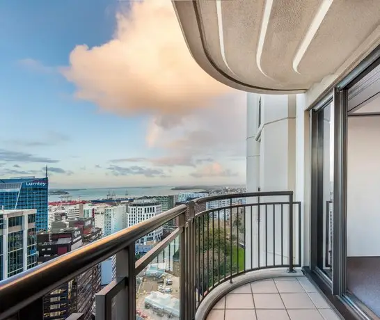 Avani Auckland Metropolis Residences 