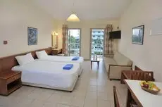 Nissiana Hotel & Bungalows 