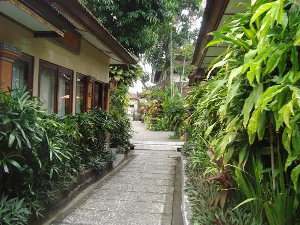 Diwangkara Beach Hotel & Resort 