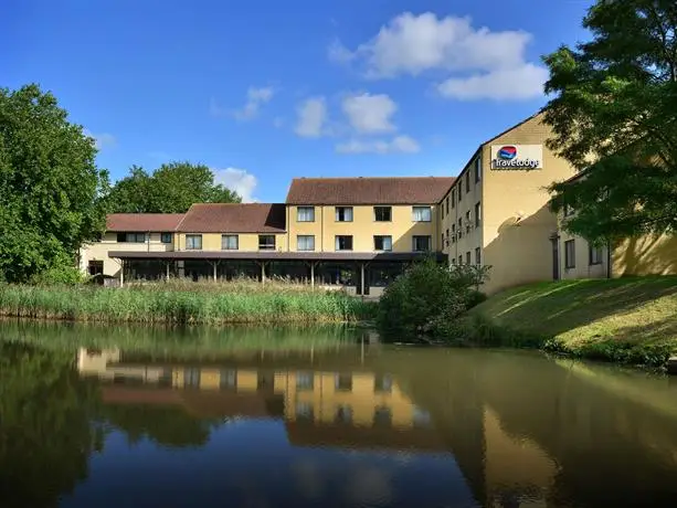 Travelodge Bath Waterside