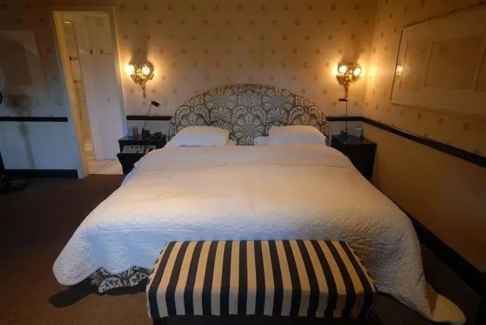 Belle Epoque Boutique Hotel 