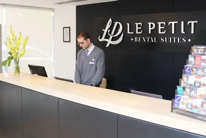 CH Le Petit Suites 